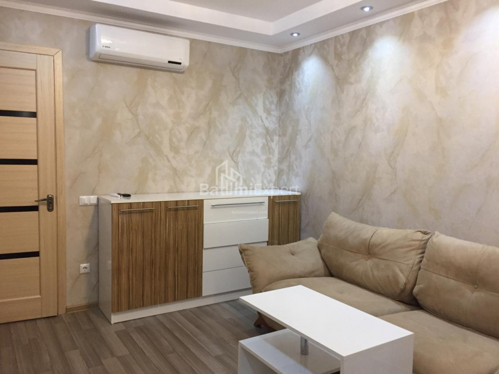 شقة سكنية 72 متر مربع - يوسف كوبالادزه, باتومي, جورجيا