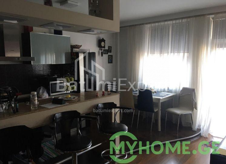 شقة سكنية 120 متر مربع - يوريفسكايا, Batumi, جورجيا