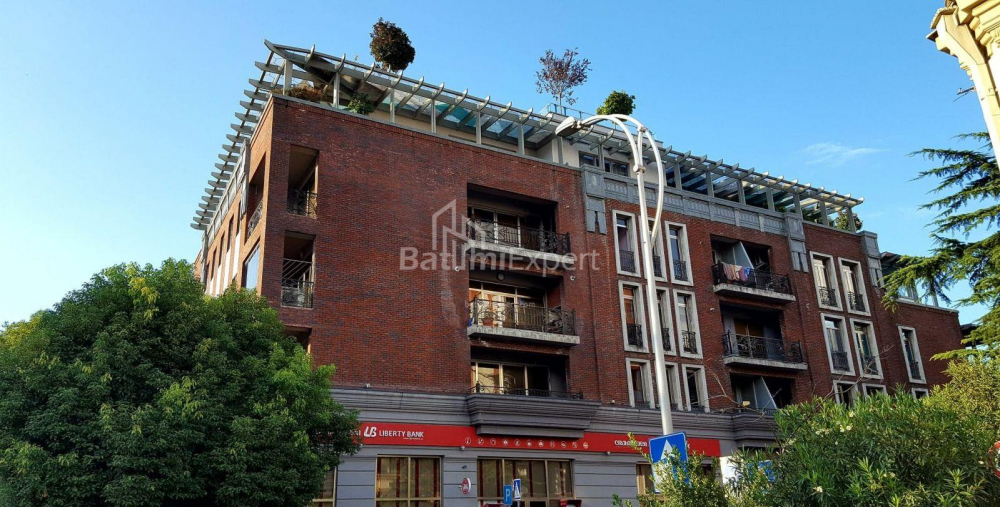 شقة سكنية 240 متر مربع - يوريفسكايا, Batumi, جورجيا