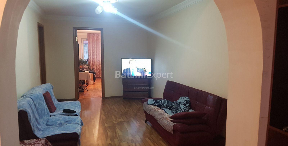 شقة سكنية 65 متر مربع - إيفان جافاخيشفيلي, Batumi, جورجيا