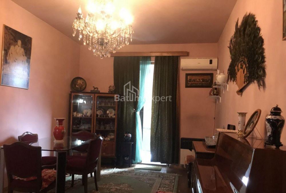 شقة سكنية 150 متر مربع - الجنرال أصلان أباشيدزه, Batumi, جورجيا
