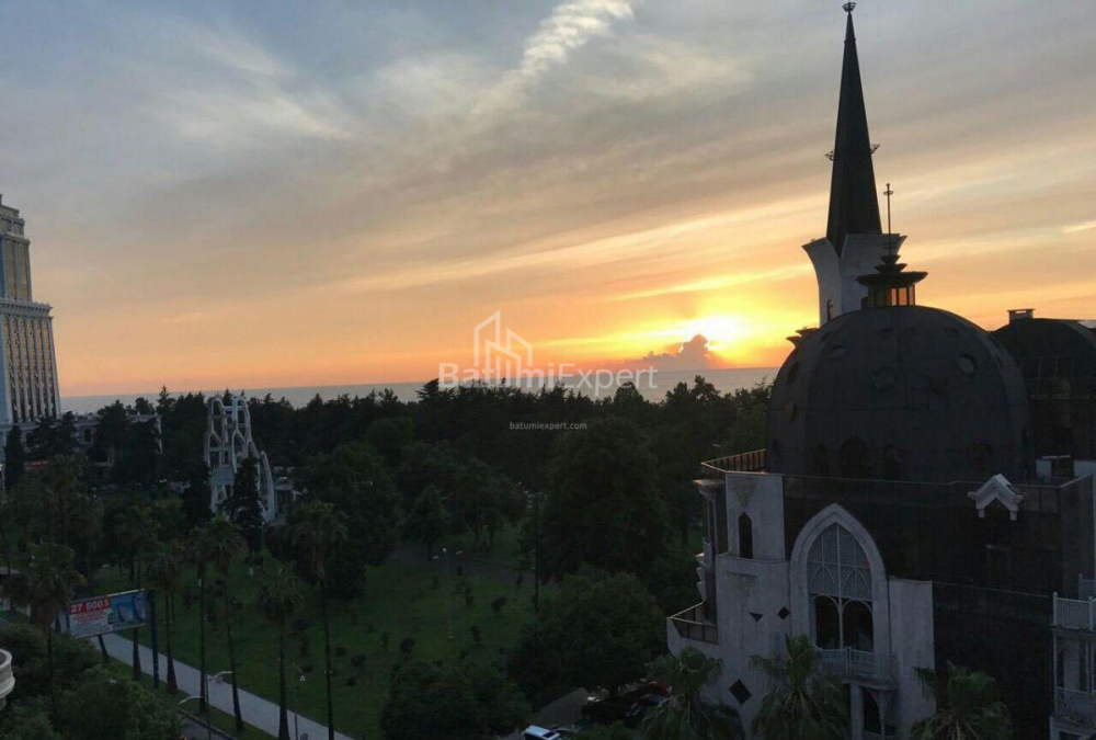 شقة سكنية 92 متر مربع - ديميتر تافدادبولي, Batumi, جورجيا