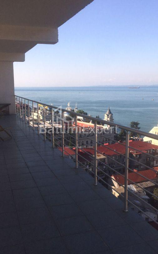شقة سكنية 160 متر مربع - ايليا تشافتشافادزه, Batumi, جورجيا