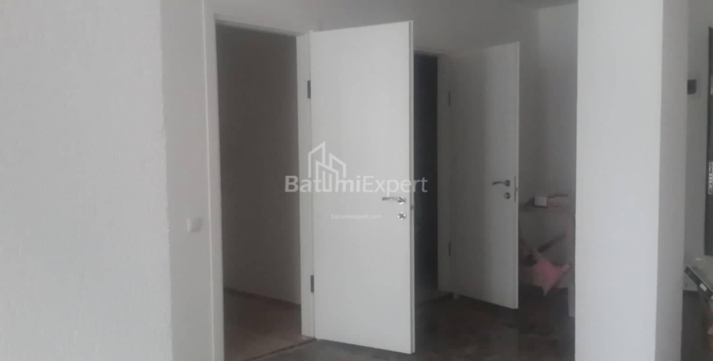 شقة سكنية 70 متر مربع - 26 مايو, Batumi, جورجيا