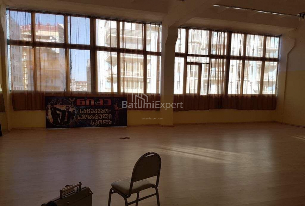 شقة سكنية 150 متر مربع - زورابا جورجيلادزه, Batumi, جورجيا