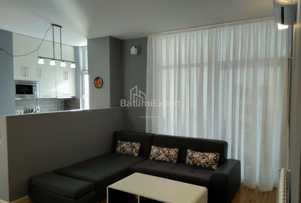 شقة سكنية 80 متر مربع - الكسندرا بوشكين, Batumi, جورجيا