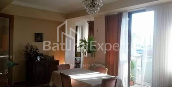 شقة سكنية 120 متر مربع - ايليا تشافتشافادزه, Batumi, جورجيا