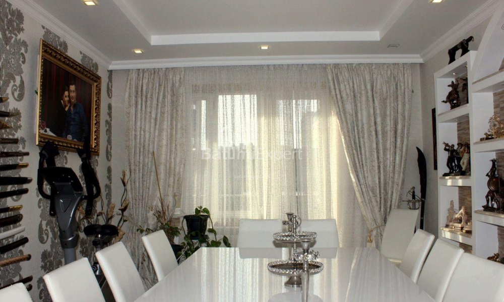 شقة سكنية 160 متر مربع - ايليا تشافتشافادزه, Batumi, جورجيا
