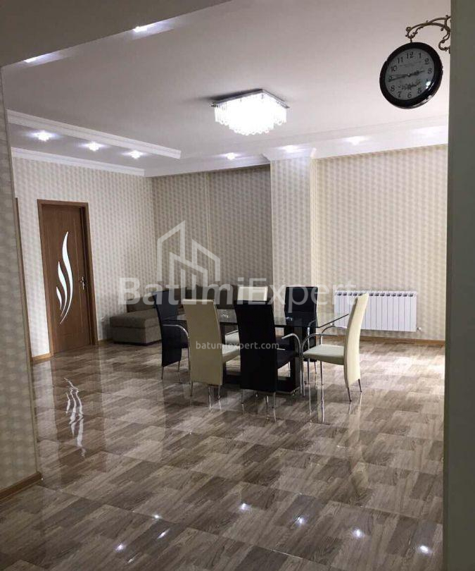 شقة سكنية 104 متر مربع - يوريفسكايا, Batumi, جورجيا