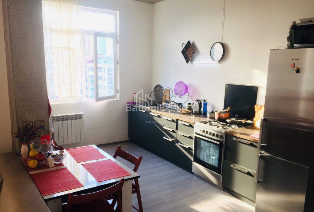 شقة سكنية 62 متر مربع - فاختانغ جورجاسالي, Batumi, جورجيا