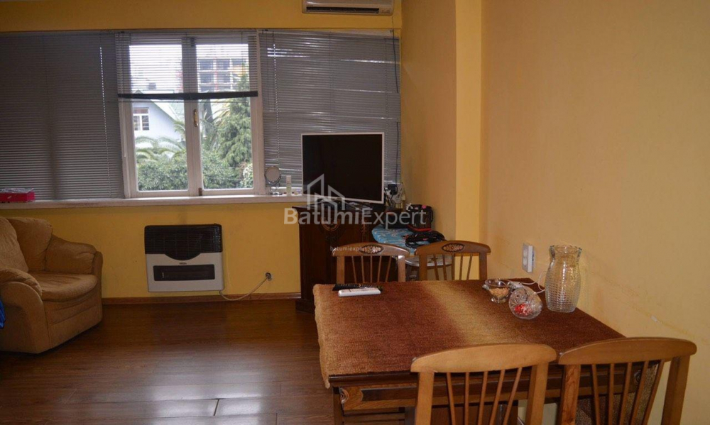 شقة سكنية 67 متر مربع - ميخائيل ليرمونتوف, Batumi, جورجيا