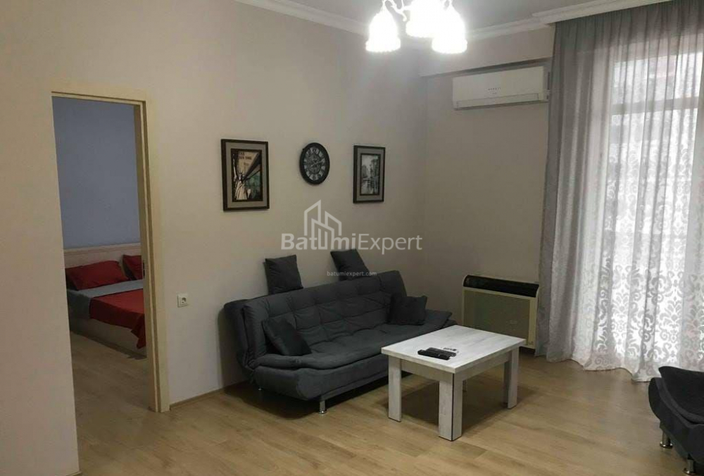 شقة سكنية 77 متر مربع - الملك بارنافاز, Batumi, جورجيا