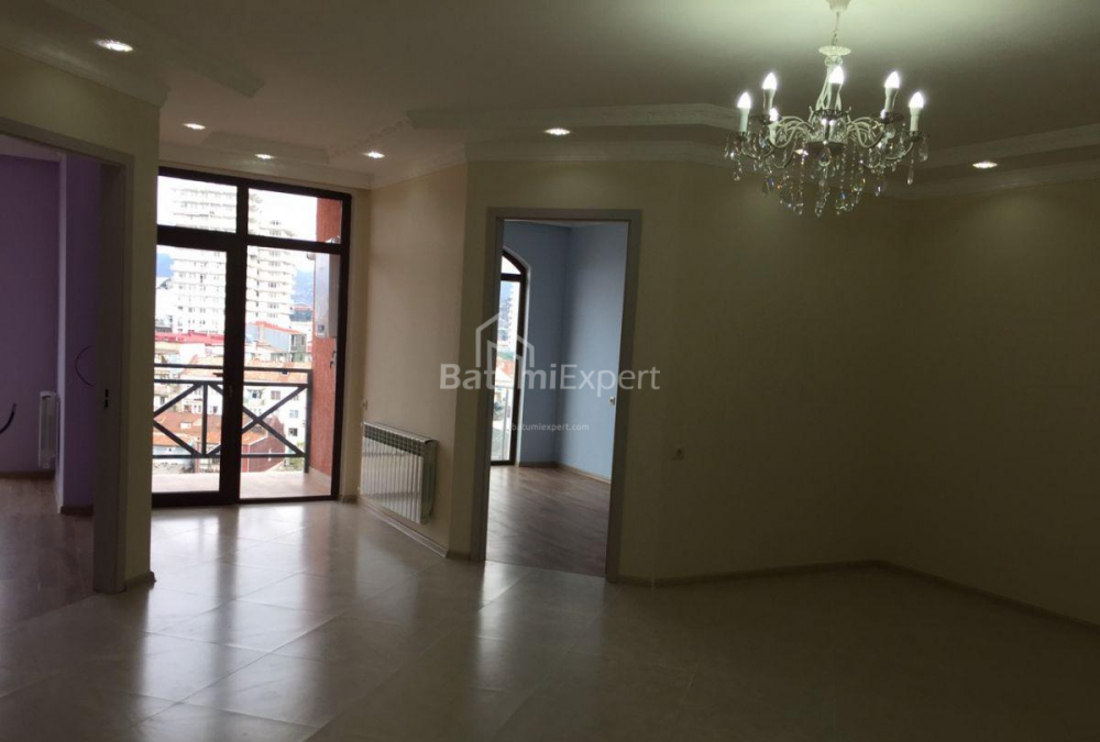 شقة سكنية 73 متر مربع - يوريفسكايا, Batumi, جورجيا