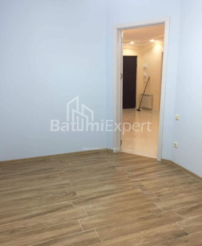 شقة سكنية 54 متر مربع - ايليا تشافتشافادزه, Batumi, جورجيا