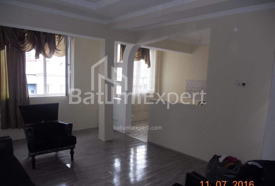 شقة سكنية 60 متر مربع - الجنرال أصلان أباشيدزه, Batumi, جورجيا
