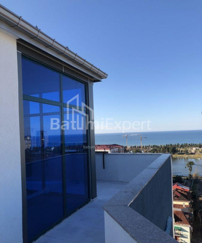 شقة سكنية 245 متر مربع - الملك بارنافاز, Batumi, جورجيا