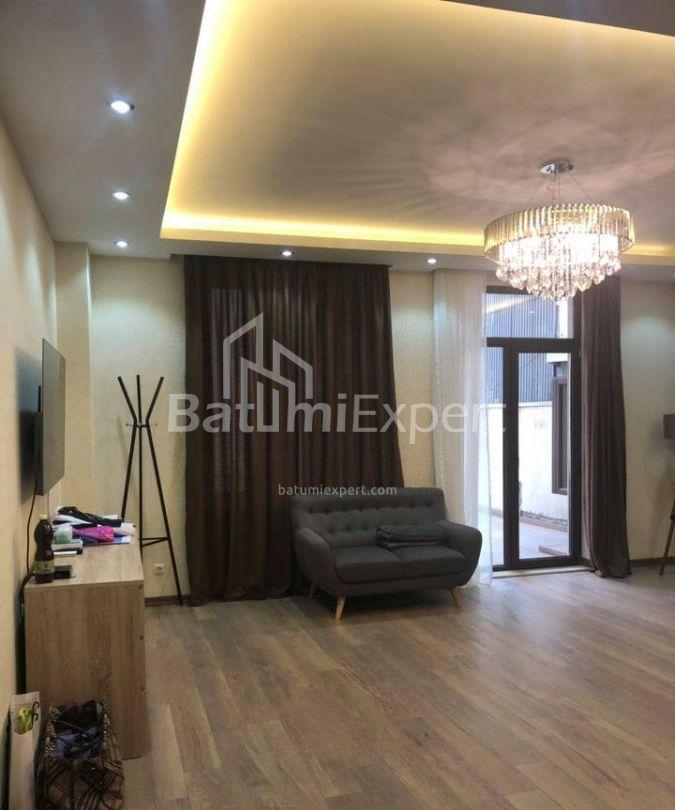 شقة سكنية 110 متر مربع - يوريفسكايا, Batumi, جورجيا