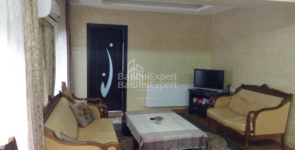شقة سكنية 106 متر مربع - زورابا جورجيلادزه, Batumi, جورجيا