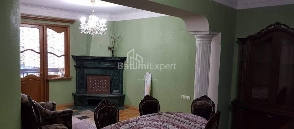 شقة سكنية 90 متر مربع - فاختانغ جورجاسالي, Batumi, جورجيا