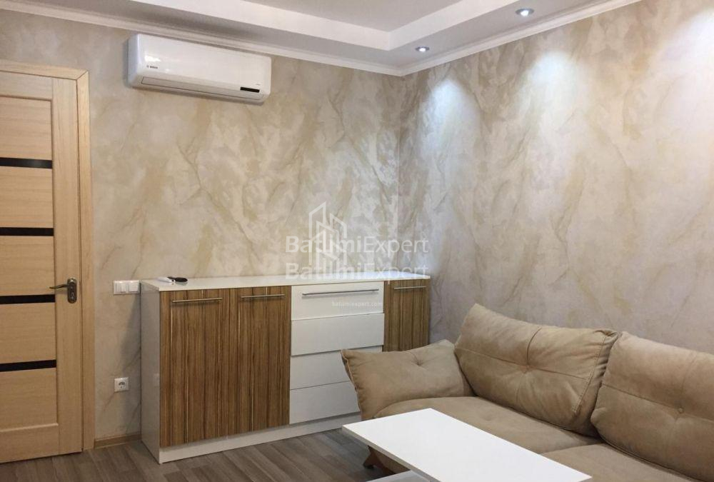 شقة سكنية 72 متر مربع - يوسف كوبالادزه, Batumi, جورجيا