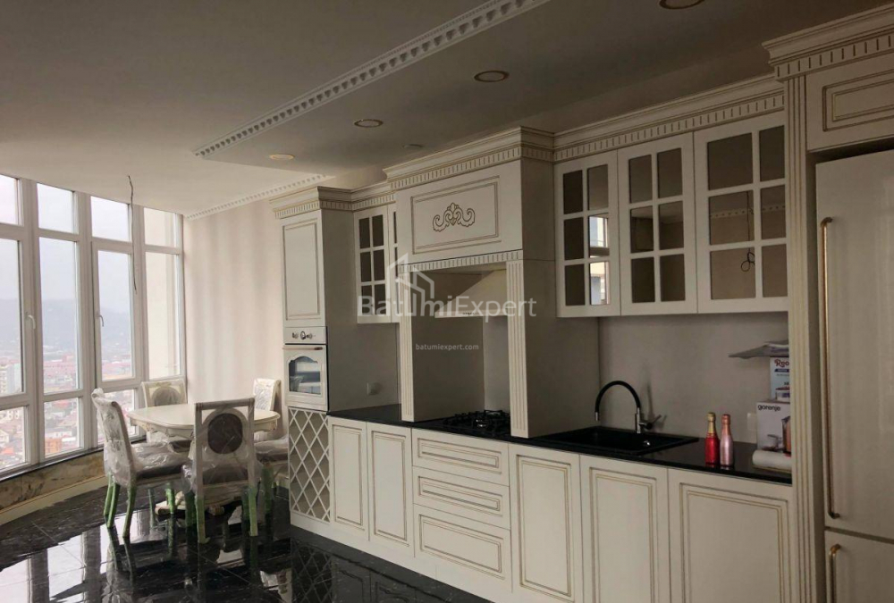 شقة سكنية 81 متر مربع - يوريفسكايا, Batumi, جورجيا