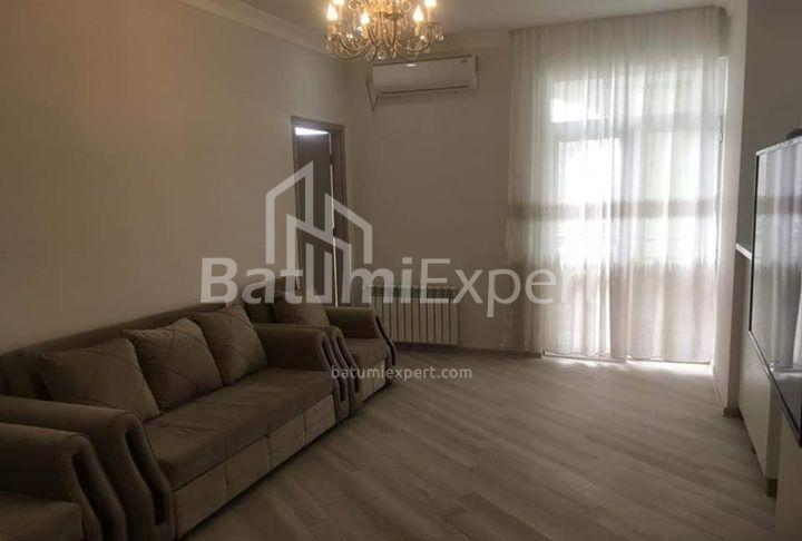 شقة سكنية 80 متر مربع - يوريفسكايا, Batumi, جورجيا