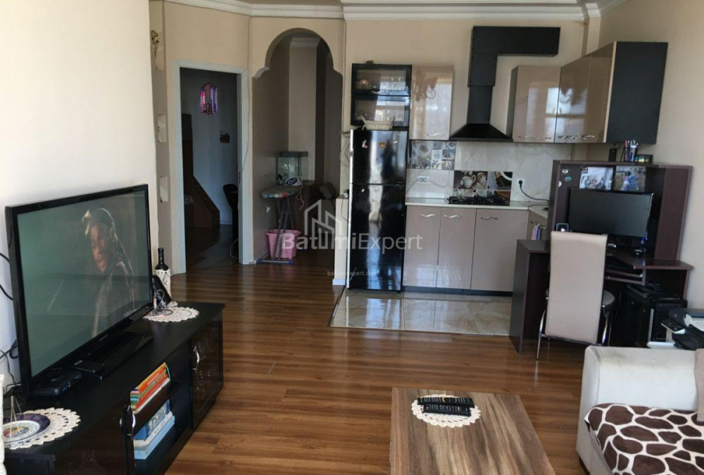 شقة سكنية 77 متر مربع - نيكو بيروسماني, Batumi, جورجيا