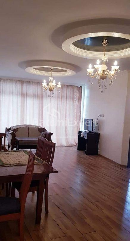 شقة سكنية 137 متر مربع - يوسف كوبالادزه, Batumi, جورجيا