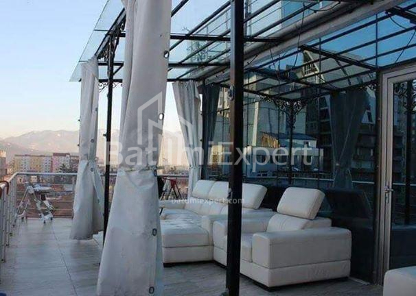 شقة سكنية 116 متر مربع - فاختانغ جورجاسالي, باتومي, جورجيا