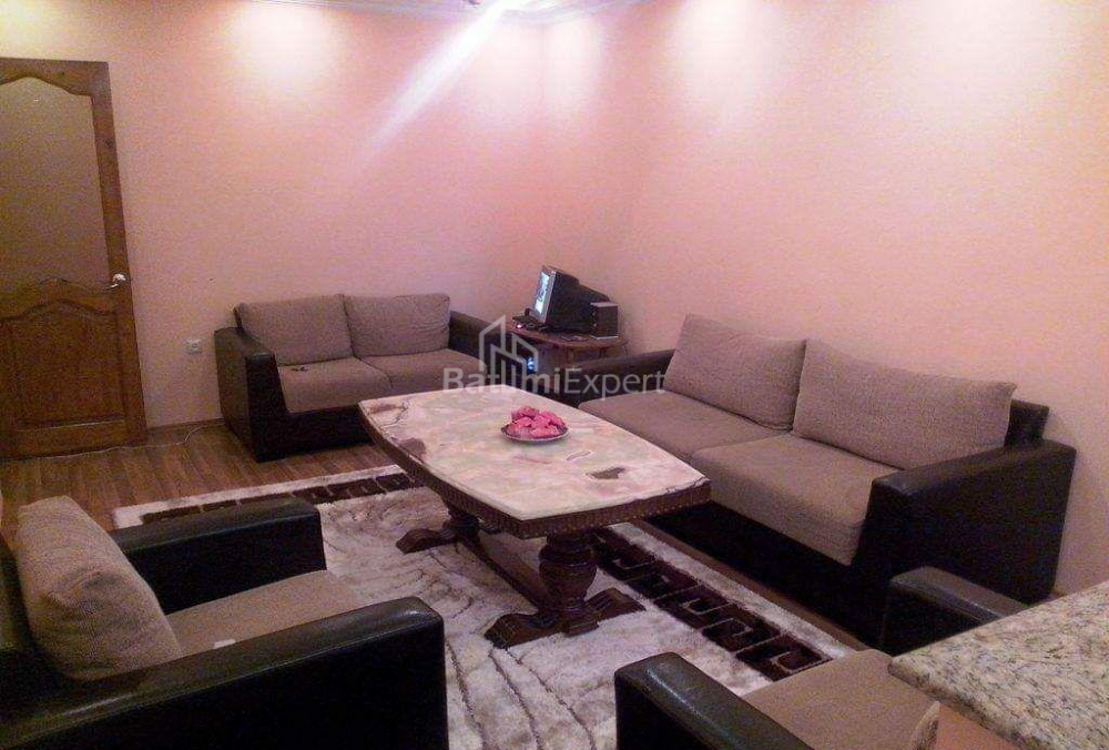 شقة سكنية 65 متر مربع - إيفان جافاخيشفيلي, باتومي, جورجيا