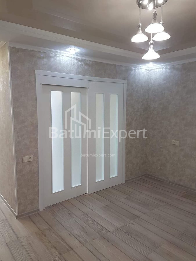 شقة سكنية 44 متر مربع - يوسف كوبالادزه, باتومي, جورجيا