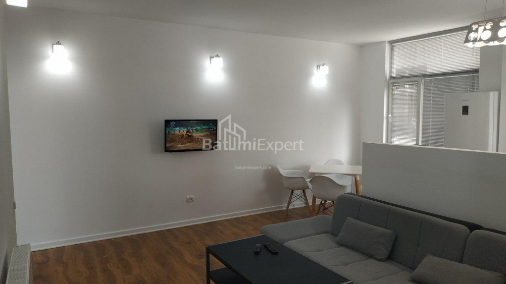 شقة سكنية 82 متر مربع - الكسندرا بوشكين, باتومي, جورجيا