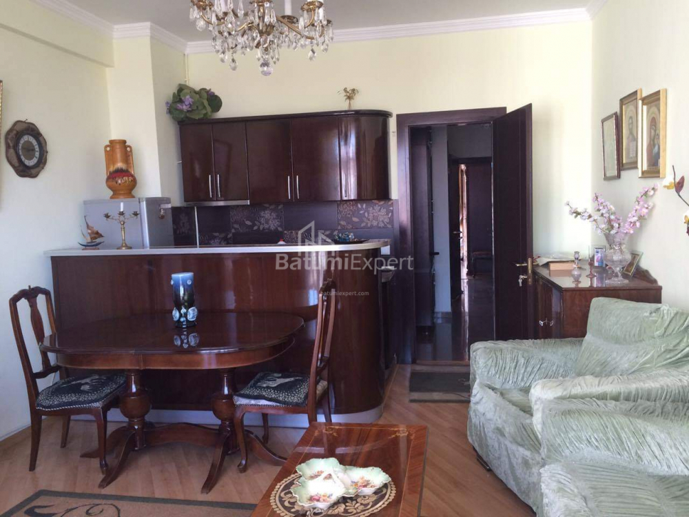 شقة سكنية 67 متر مربع - الملك بارنافاز, Batumi, جورجيا