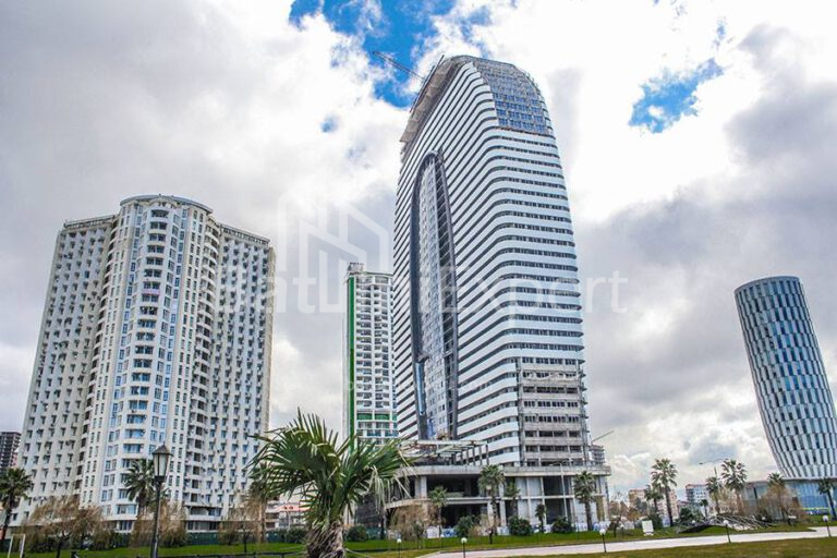 شقة سكنية 30 متر مربع - زورابا جورجيلادزه, Batumi, جورجيا