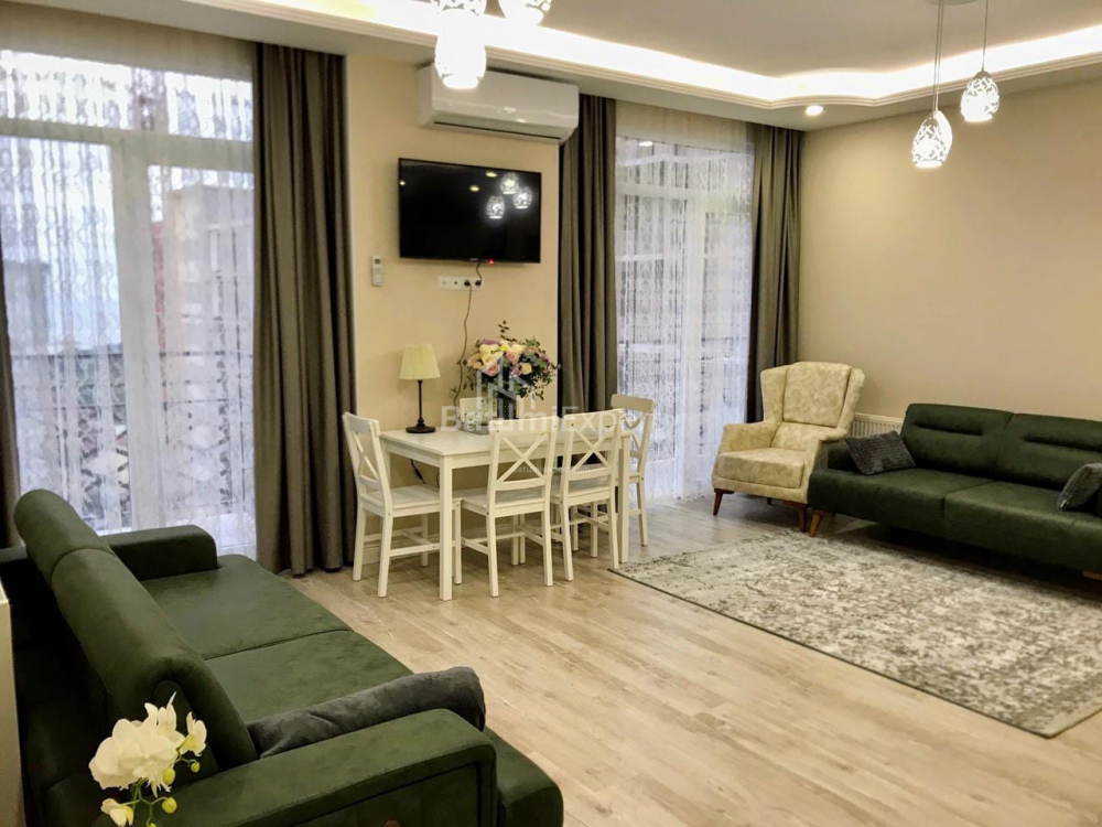 شقة سكنية 84 متر مربع - ايليا تشافتشافادزه, باتومي, جورجيا