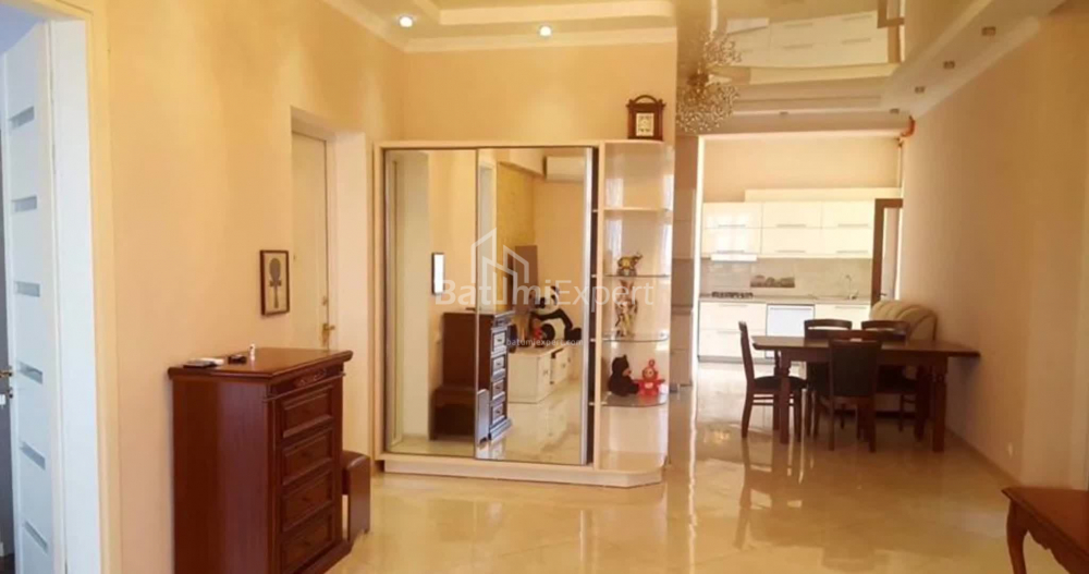 شقة سكنية 173 متر مربع - احمد ملاشفيلي, باتومي, جورجيا