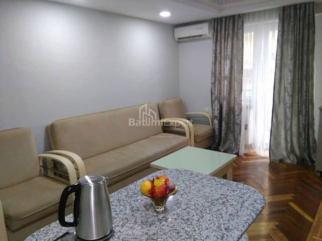 شقة سكنية 35 متر مربع - جوزيف إيميداشفيلي, Batumi, جورجيا