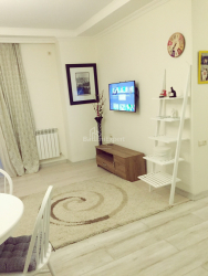 شقة سكنية 78 متر مربع - الملك بارنافاز, باتومي, جورجيا