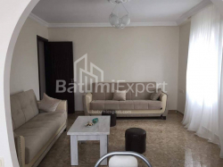 شقة سكنية 2-комн 44 m² - إيفان جافاخيشفيلي, Batumi