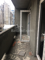 شقة سكنية 1-комн 70.4 m² - فاختانغ جورجاسالي, Batumi