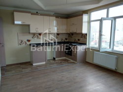 شقة سكنية 72 متر مربع - بيترا مليكيشفيلي, Batumi, جورجيا