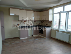شقة سكنية 72 متر مربع - بيترا مليكيشفيلي, Batumi, جورجيا