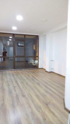شقة سكنية 75 متر مربع - 26 مايو, Batumi, جورجيا