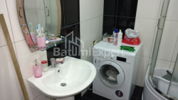 شقة سكنية 106 متر مربع - زورابا جورجيلادزه, باتومي, جورجيا