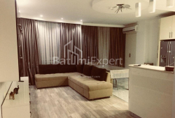شقة سكنية 5-комн 150 m² - فاختانغ جورجاسالي, Batumi