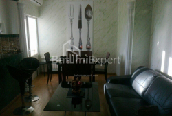 شقة سكنية 3-комн 80 m² - شالفا إيناساريدزه, Batumi