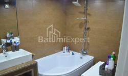 شقة سكنية 3-комн 120 m² - ايليا تشافتشافادزه, Batumi