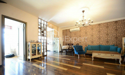 شقة سكنية 4-комн 93 m² - فاختانغ جورجاسالي, Batumi