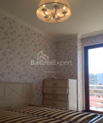 شقة سكنية 4-комн 116 m² - فاختانغ جورجاسالي, Batumi