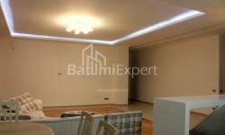 شقة سكنية 3-комн 160 m² - ايليا تشافتشافادزه, Batumi